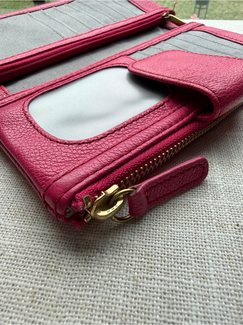 Fossil Wallet - Picture 11 of 11